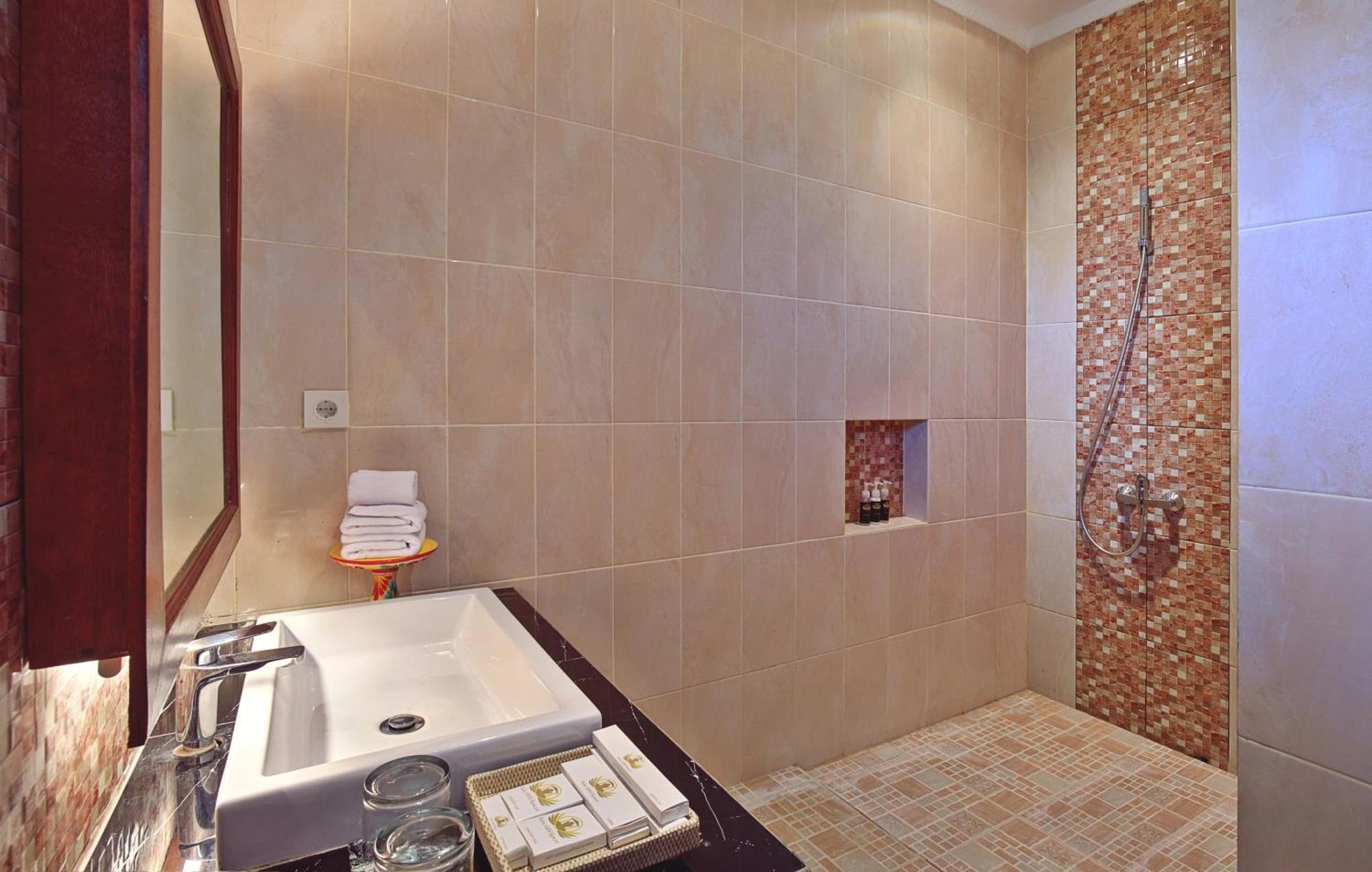 Kubu Gwk Resort Jimbaran Szoba fotó